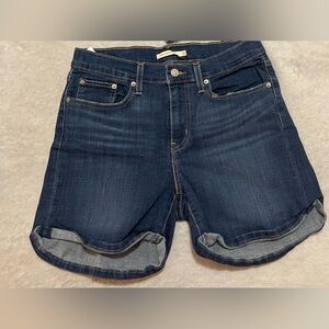 levis mid length nwot size 30